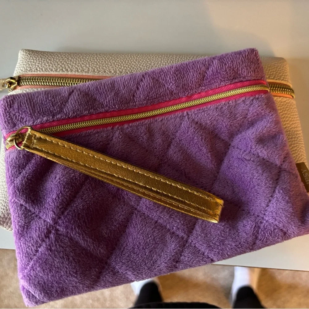Beauty Bundle! Two makeup bags, Tip Beauty nail sets, magnetic lashes, polish + - Picture 7 of 7